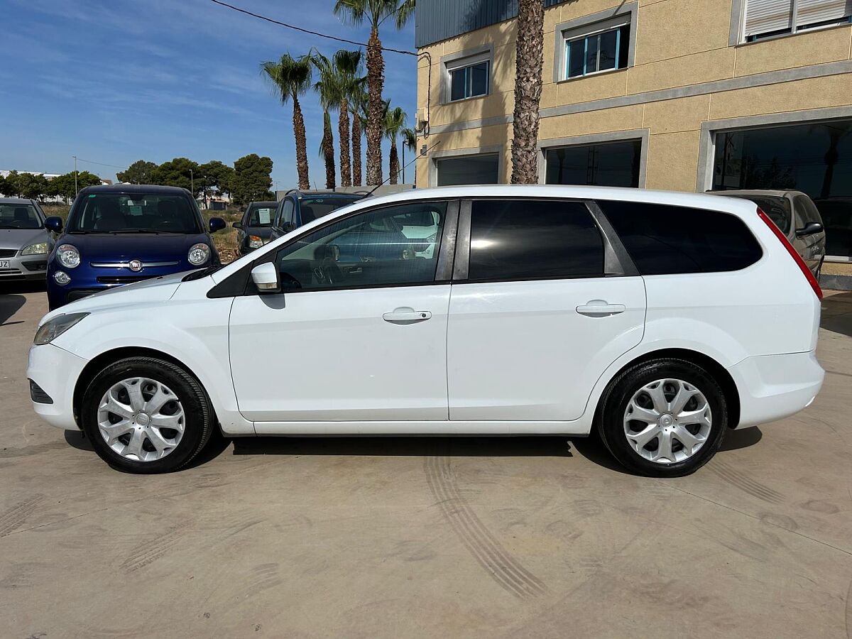 FORD FOCUS TREND 1.6 TDCI ESTATE SPANISH LHD IN SPAIN 171000 MILES SUPERB 2011